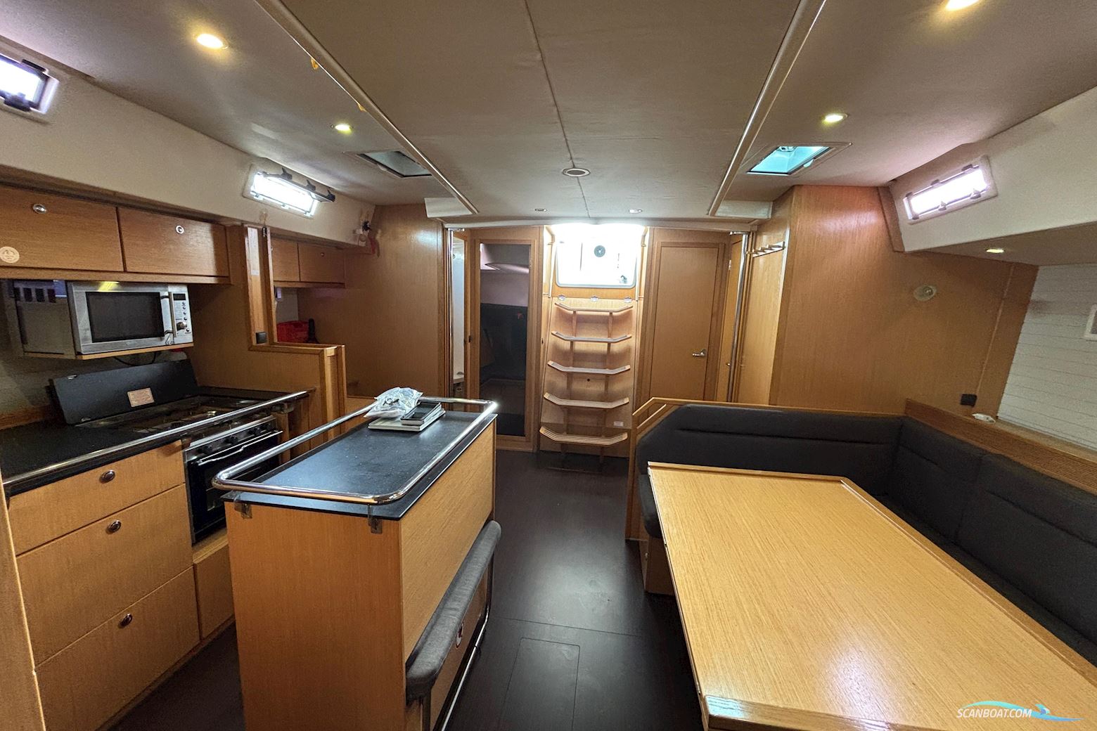 Bavaria Cruiser 55