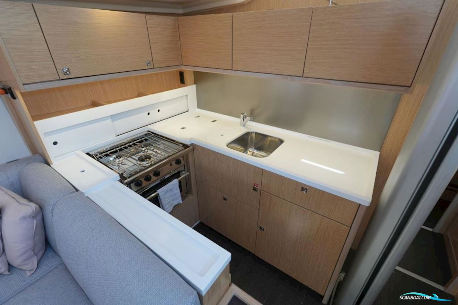 Bavaria Cruiser 57 Style