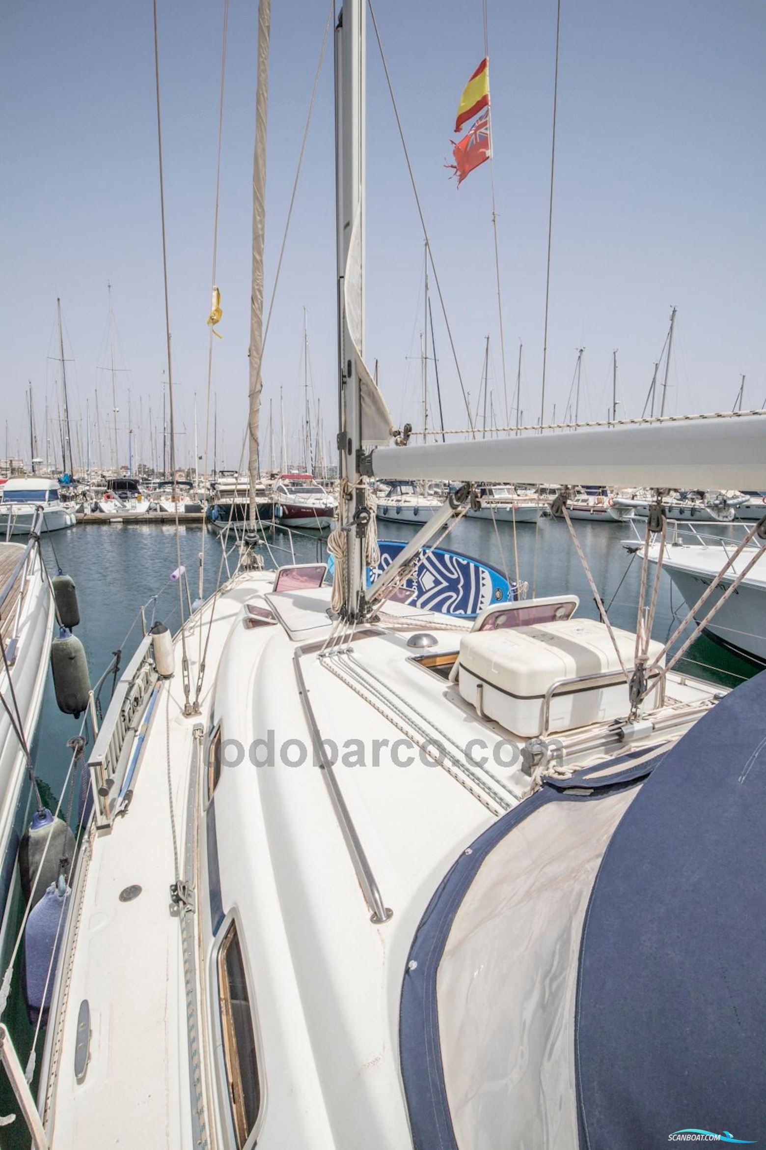 BAVARIA YACHTS 39 Cruiser