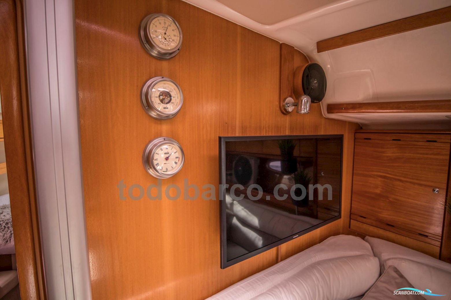 BAVARIA YACHTS 39 Cruiser