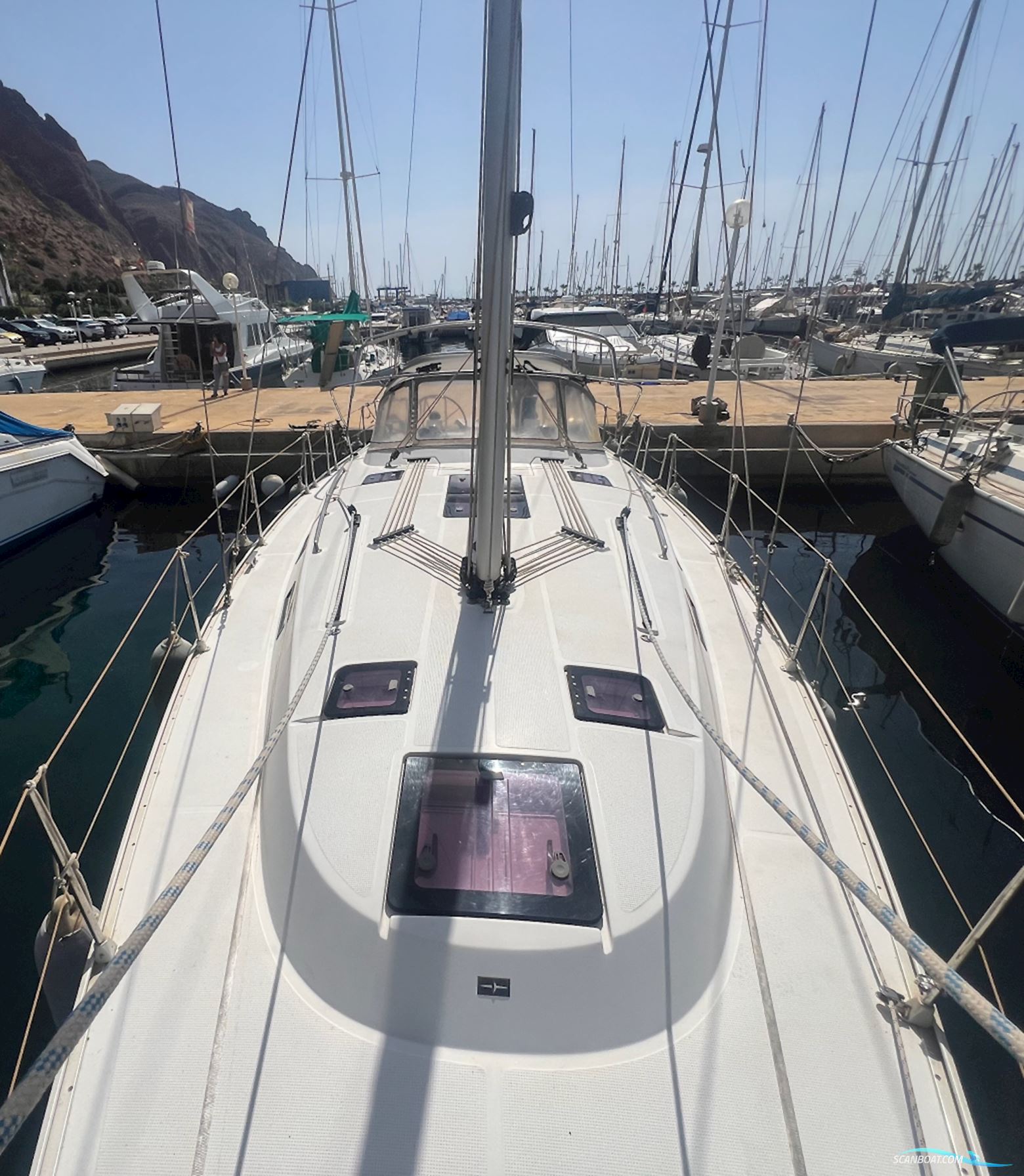 Bavaria Yachts 40 Cruiser