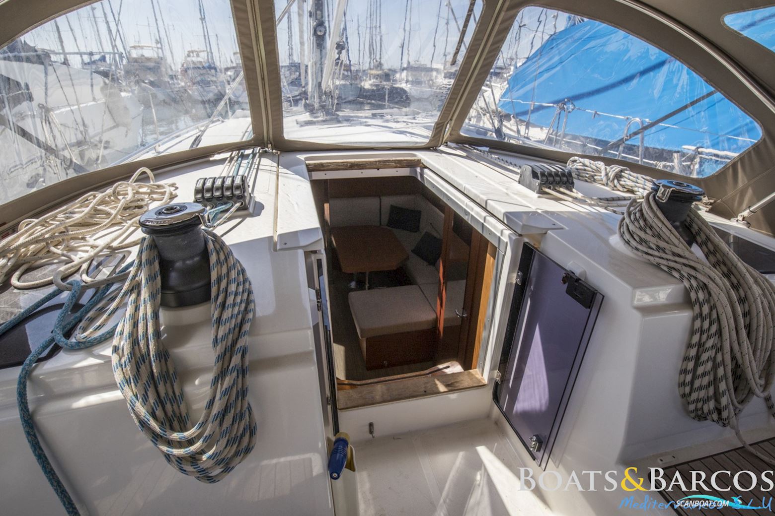 BAVARIA YACHTS C42