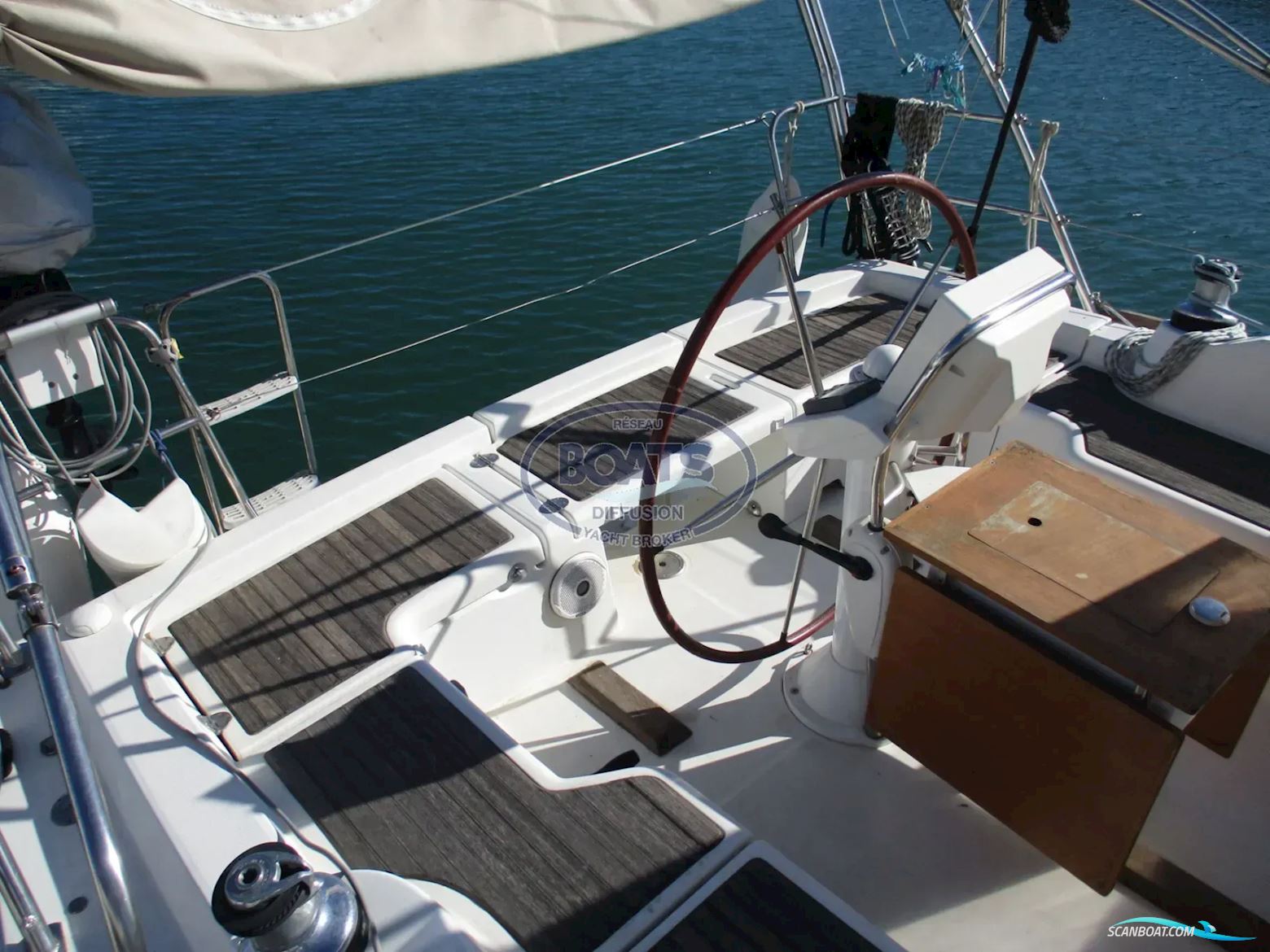 Benetau BENETEAU OCEANIS 37