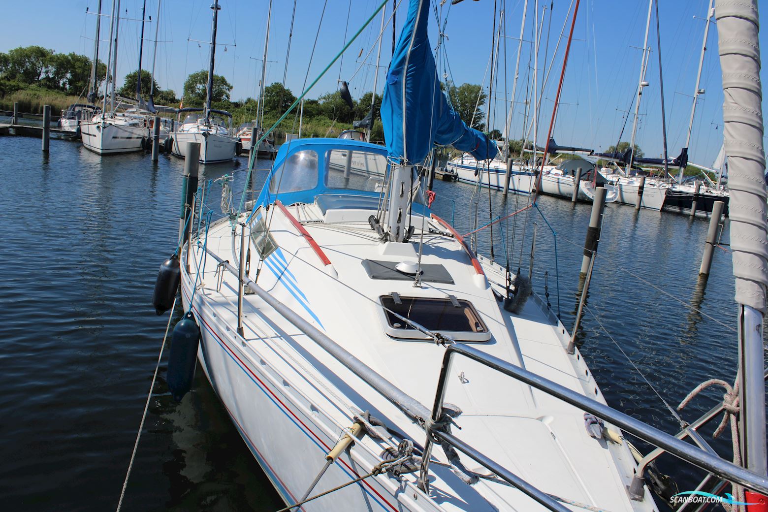 Beneteau 30.5 First