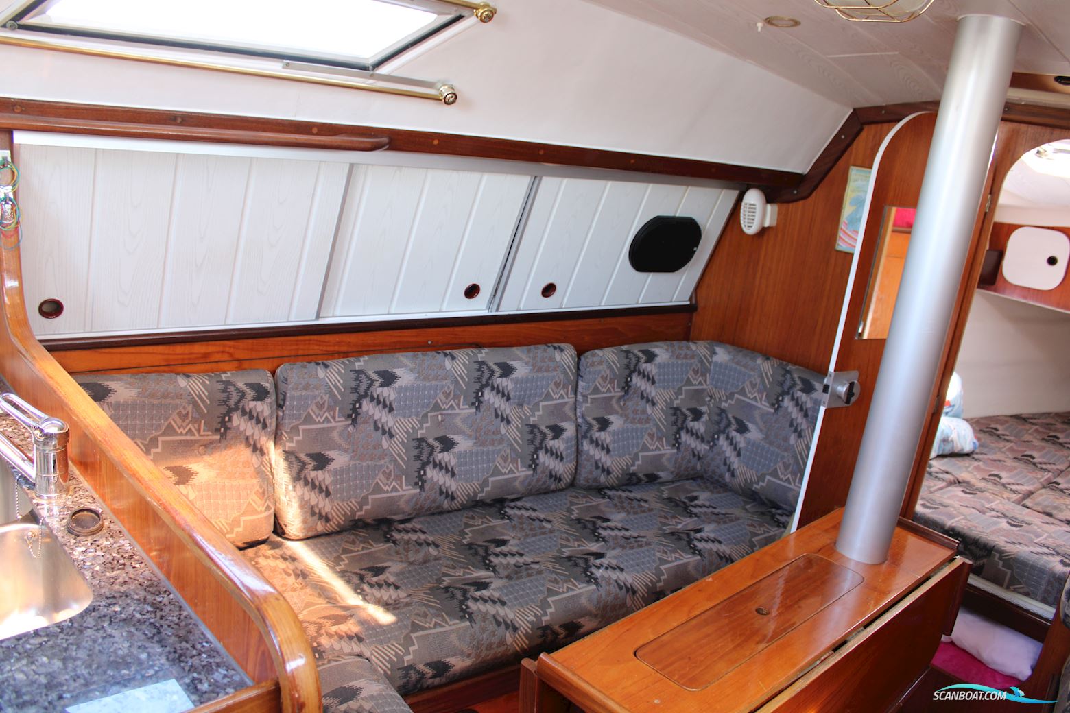 Beneteau 30.5 First