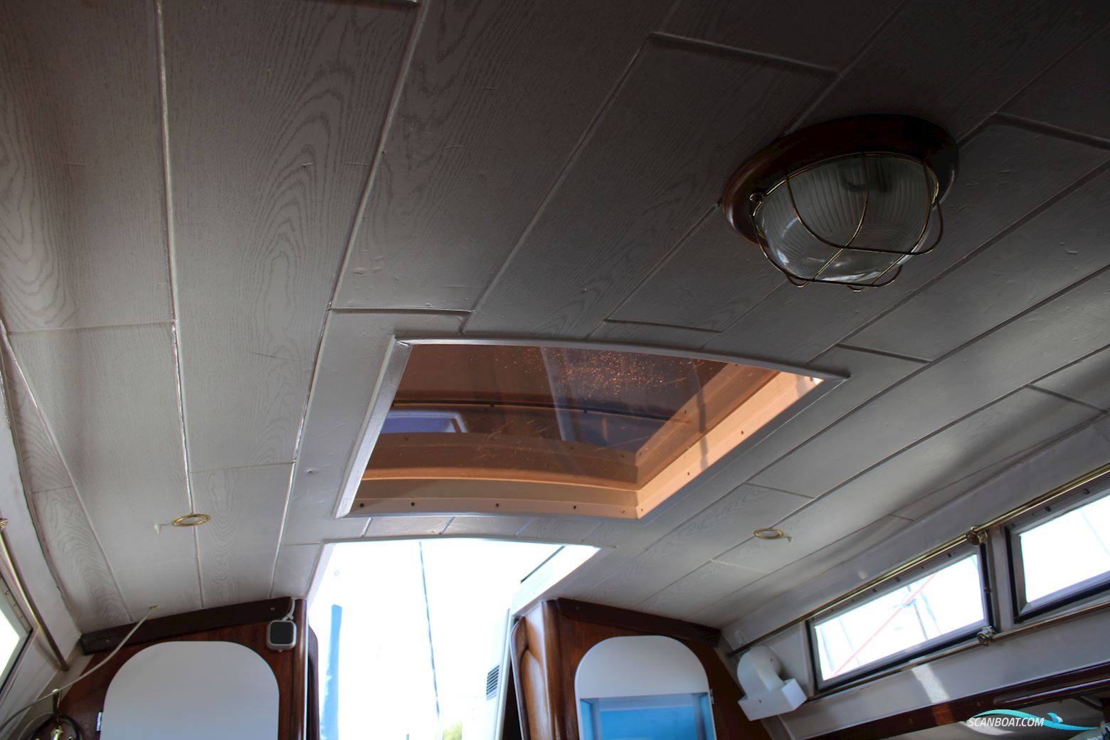 Beneteau 30.5 First