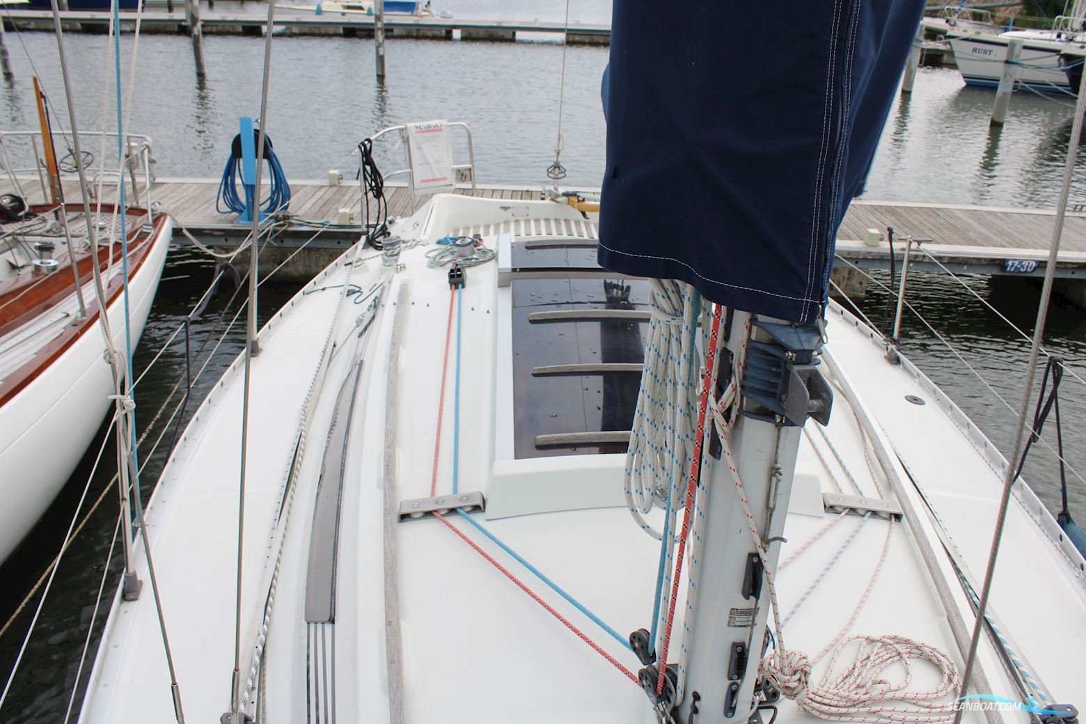Beneteau 30.5 First