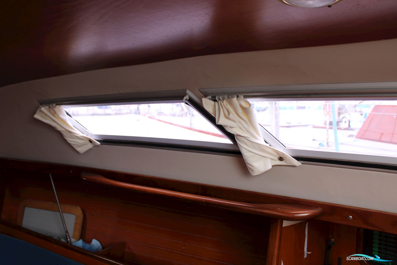 Beneteau 30.5 First