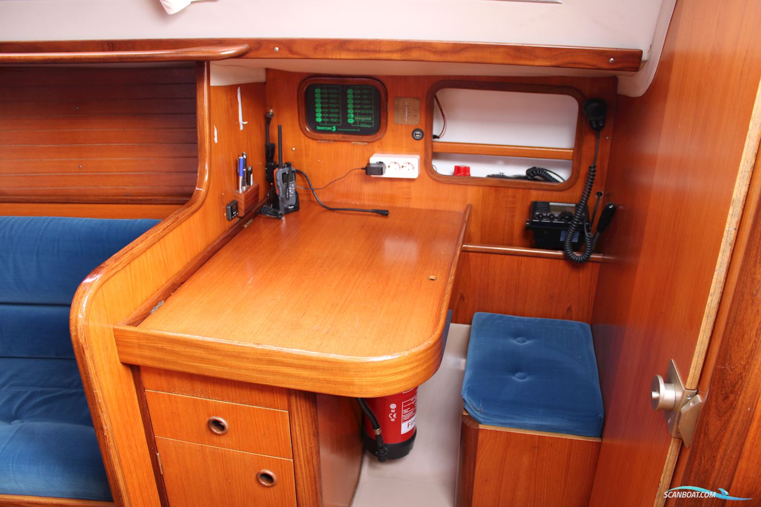 Beneteau 30.5 First