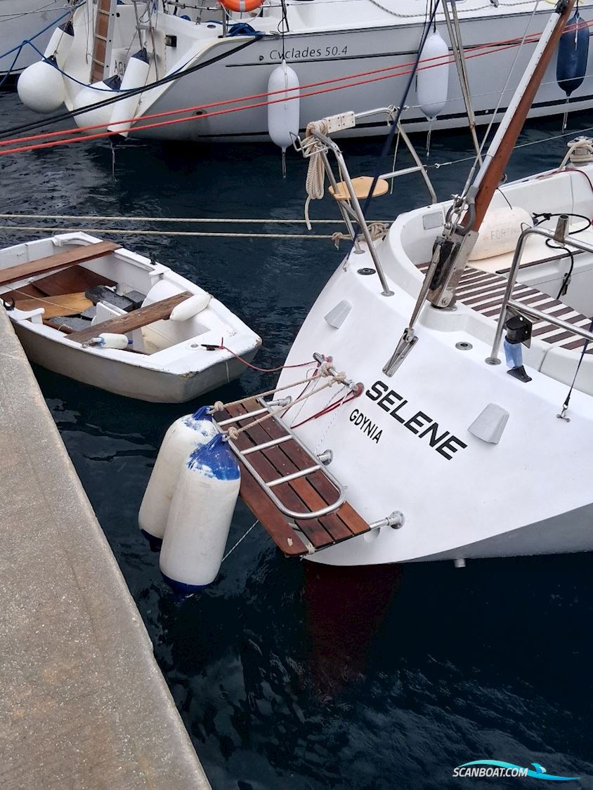 Beneteau 34.5 First
