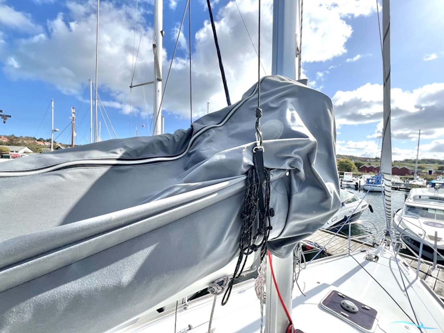 Beneteau 37