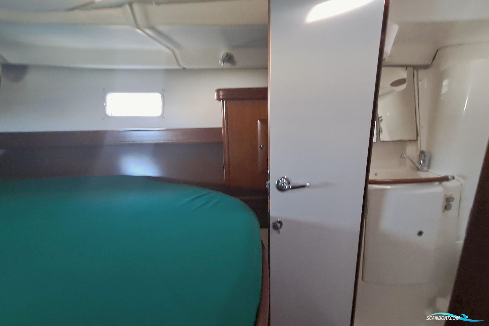 Beneteau 423