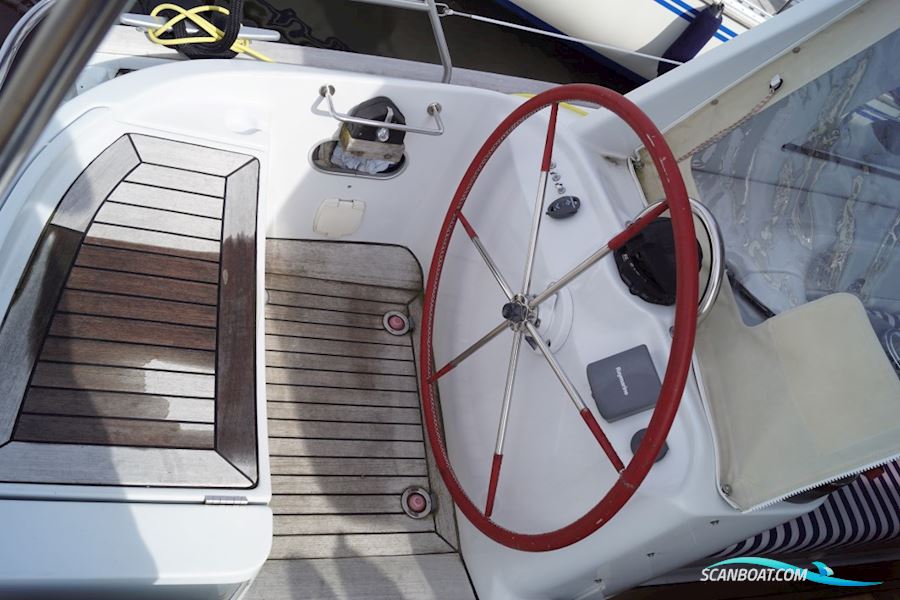 Beneteau 50 - Custom Made Decksalon