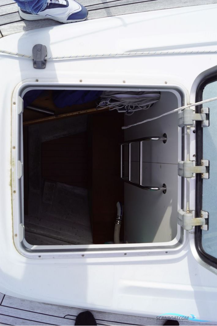 Beneteau 50 - Custom Made Decksalon