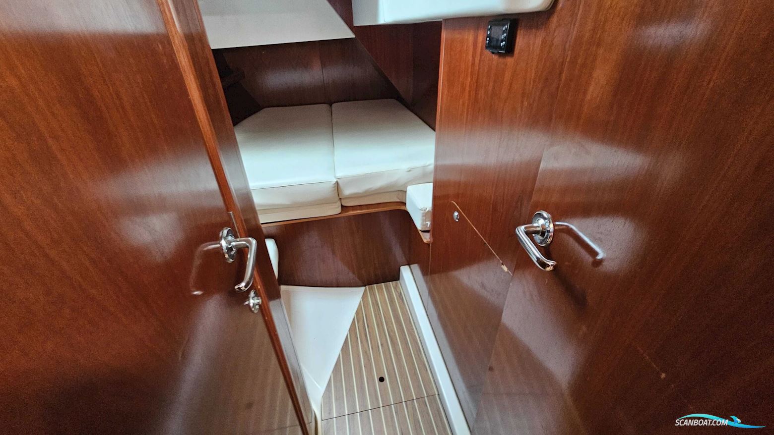 Beneteau 50