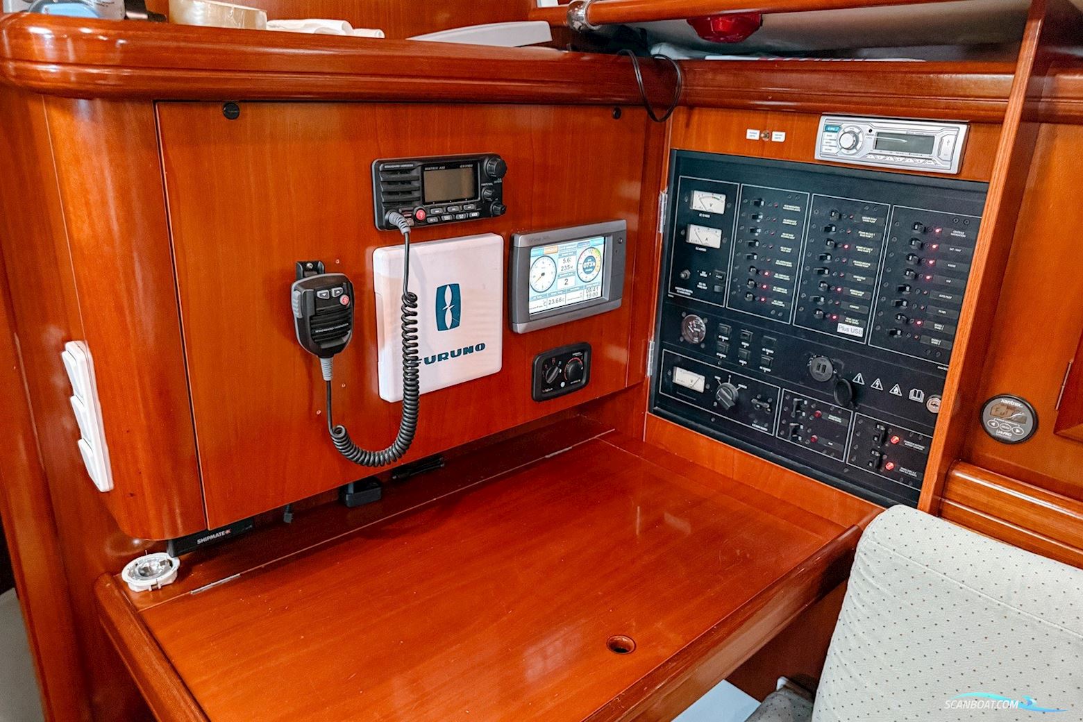 Beneteau 50