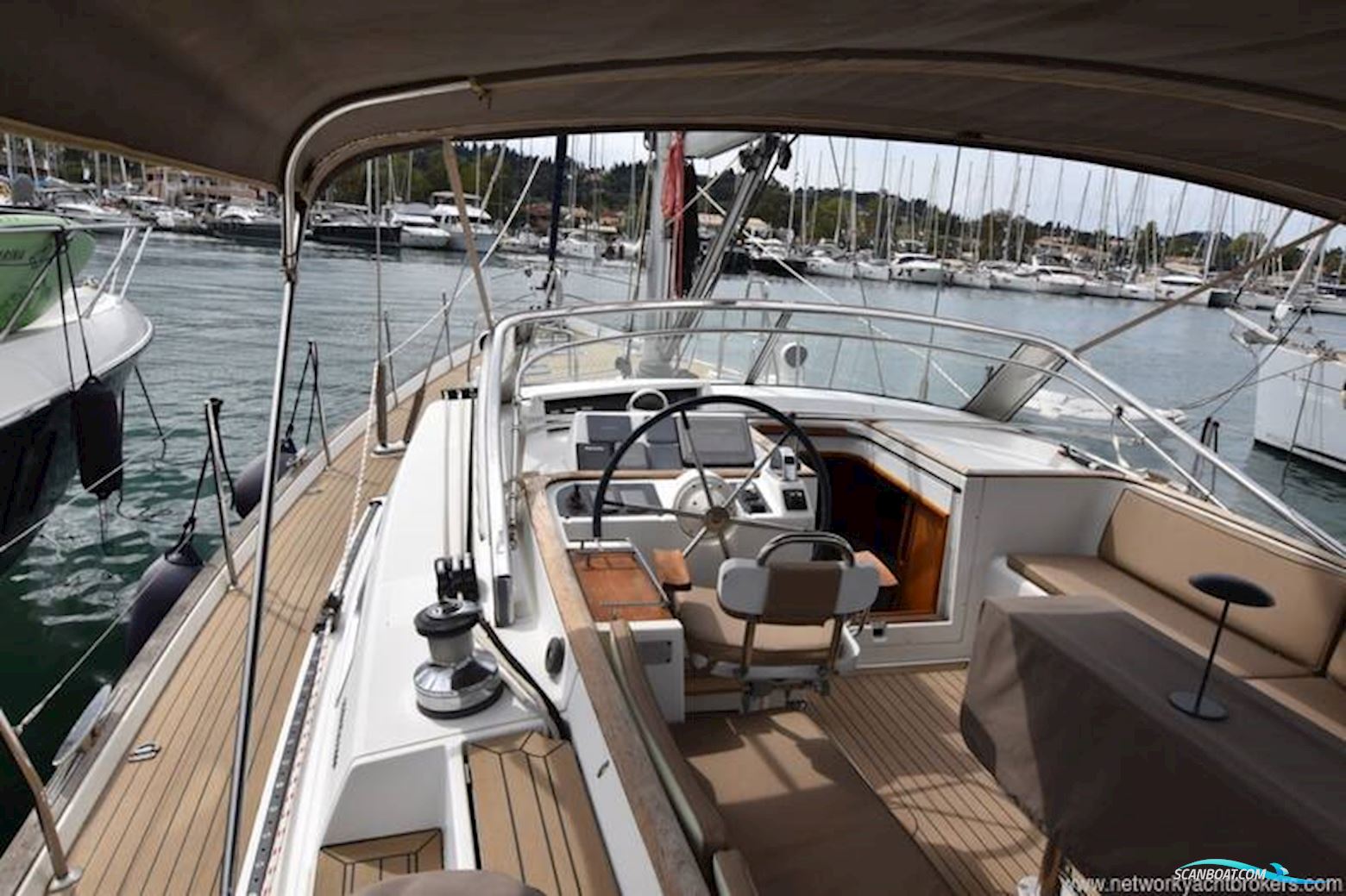 Beneteau 57