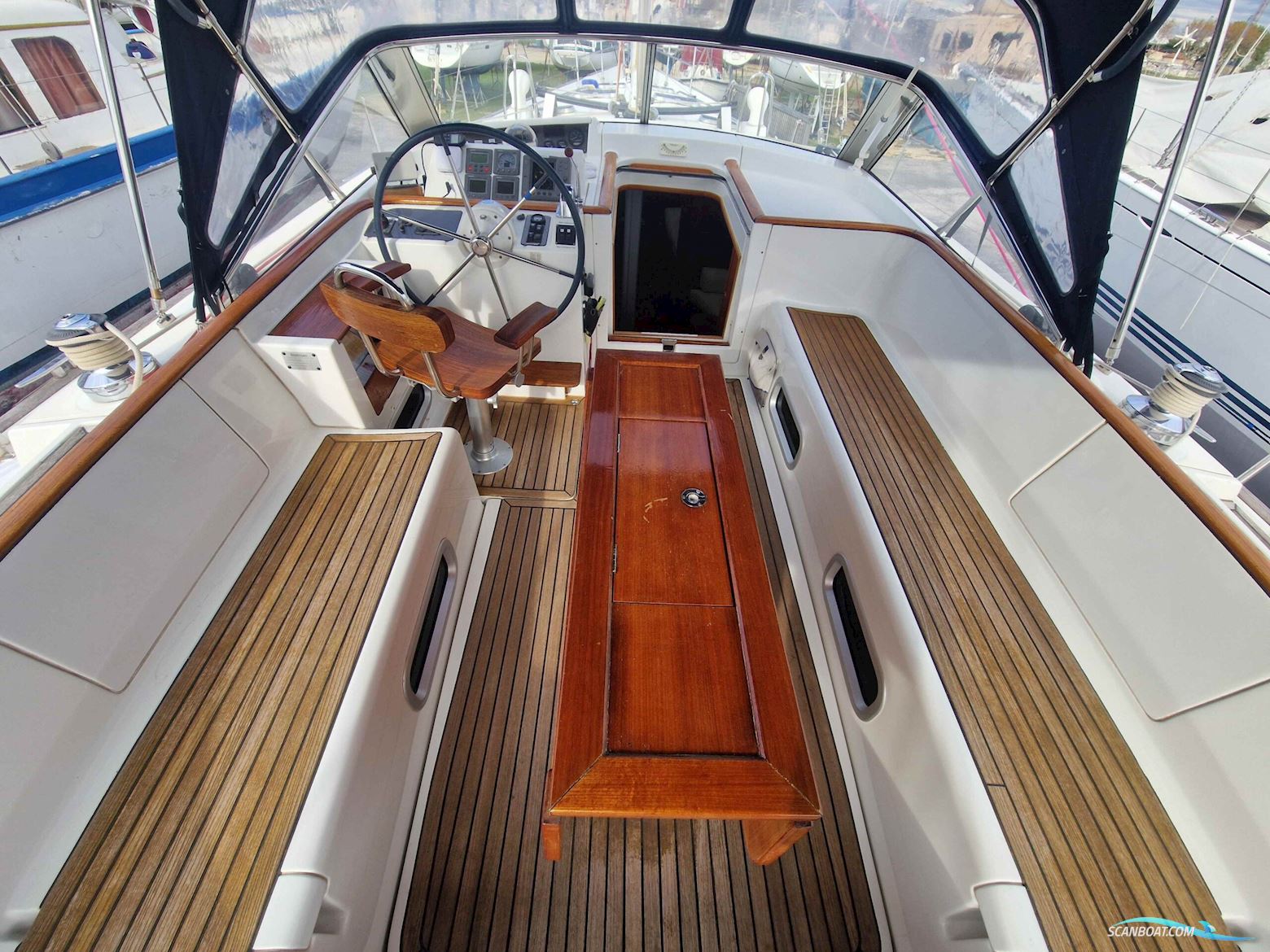 Beneteau 57