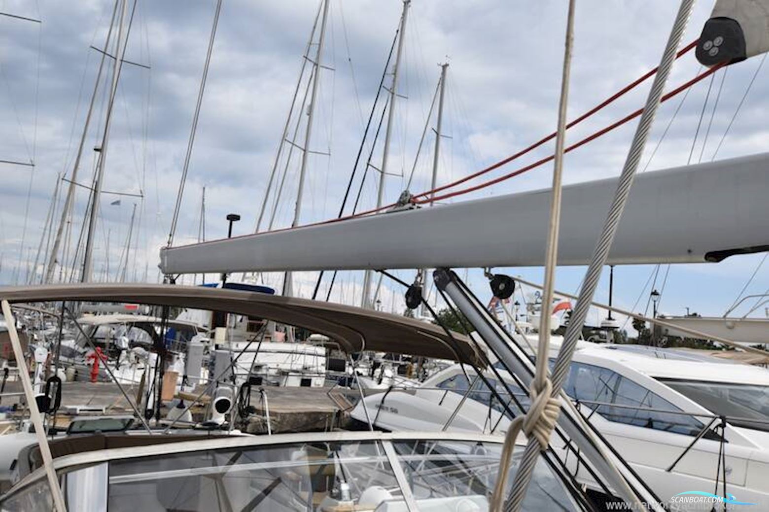 Beneteau 57