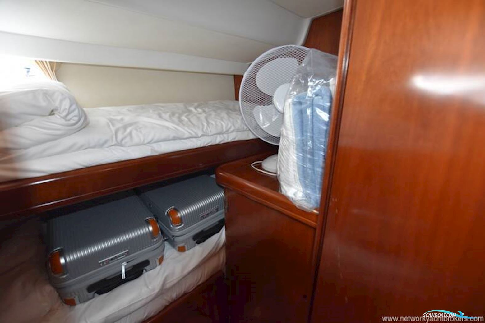 Beneteau 57