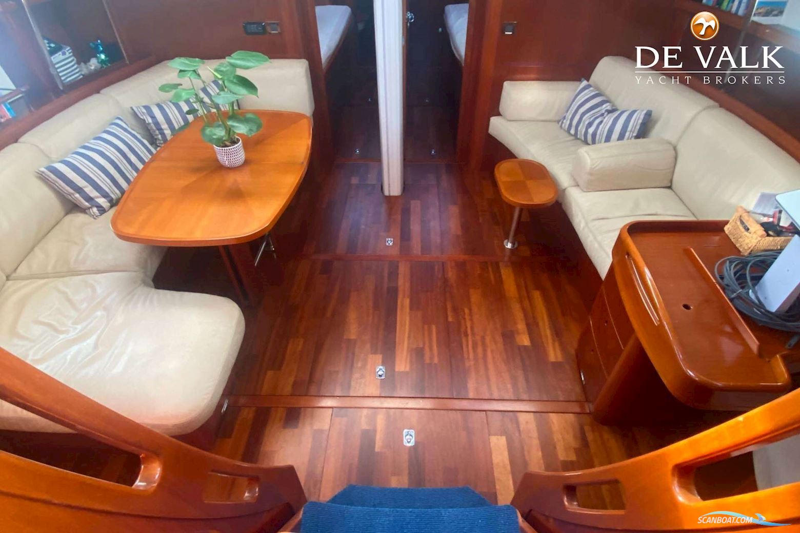 Beneteau 57