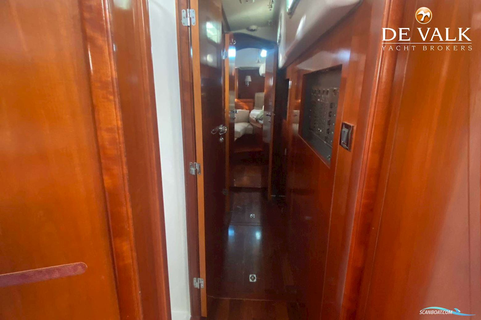Beneteau 57