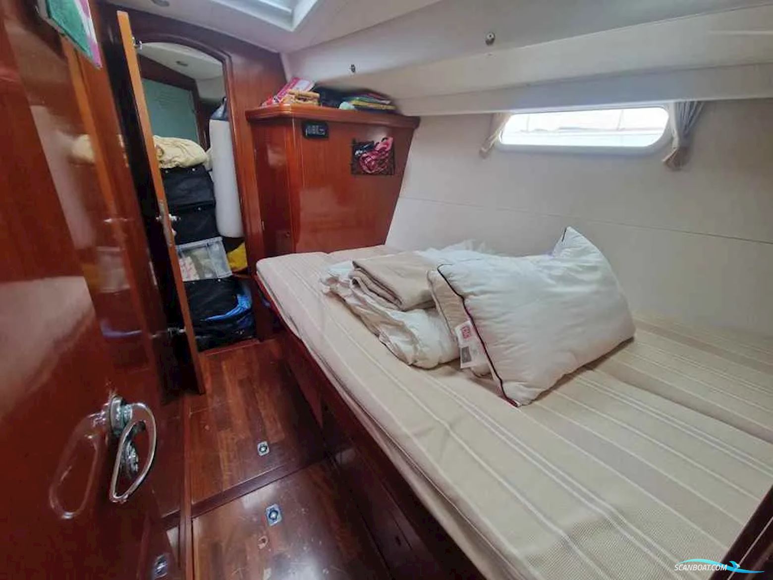 Beneteau 57