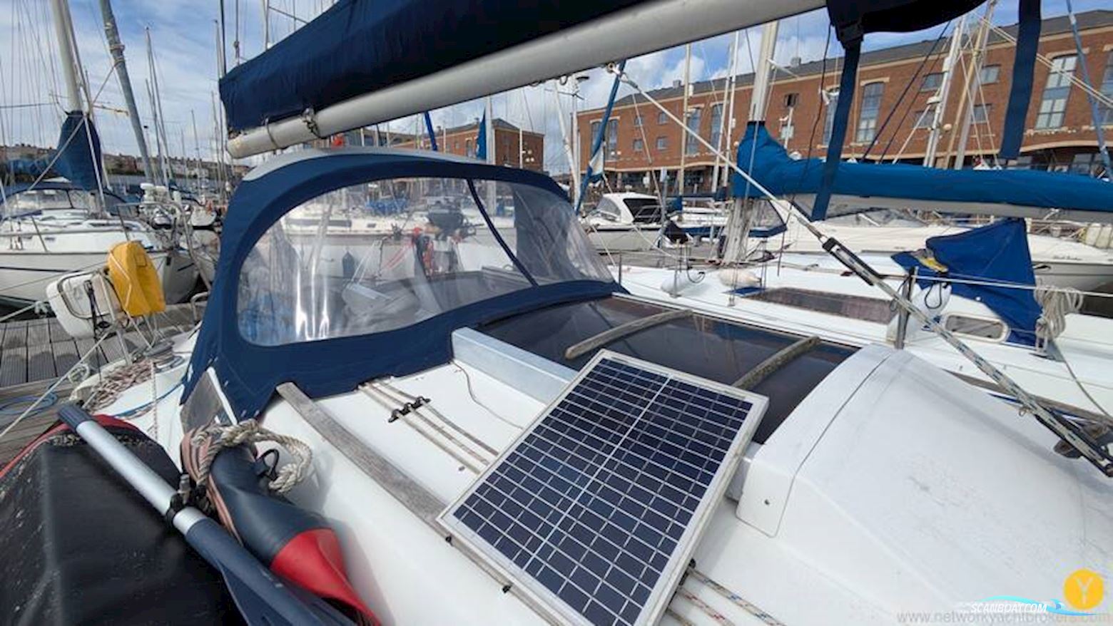 Beneteau Antares 9