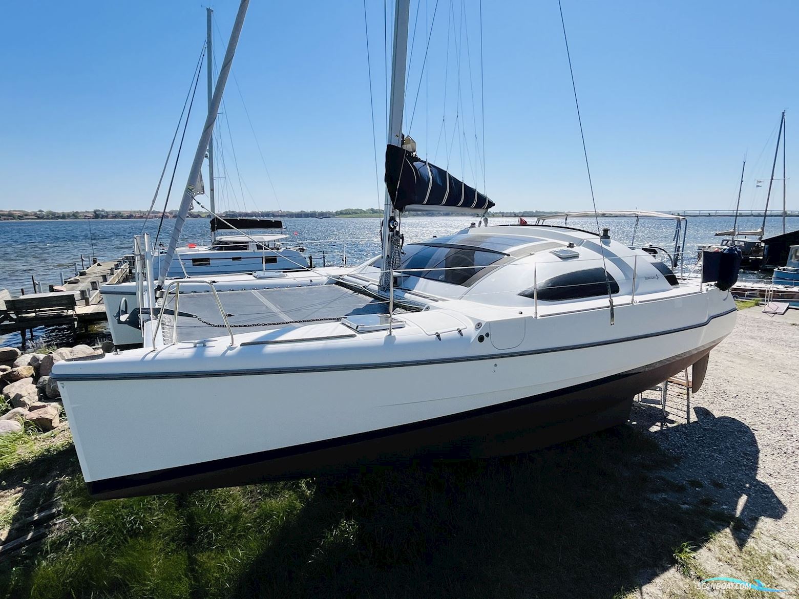 Bénéteau Blue II Sejlbåd 1987, med 2 x 10 kW E-Torque (2013) motor, Danmark