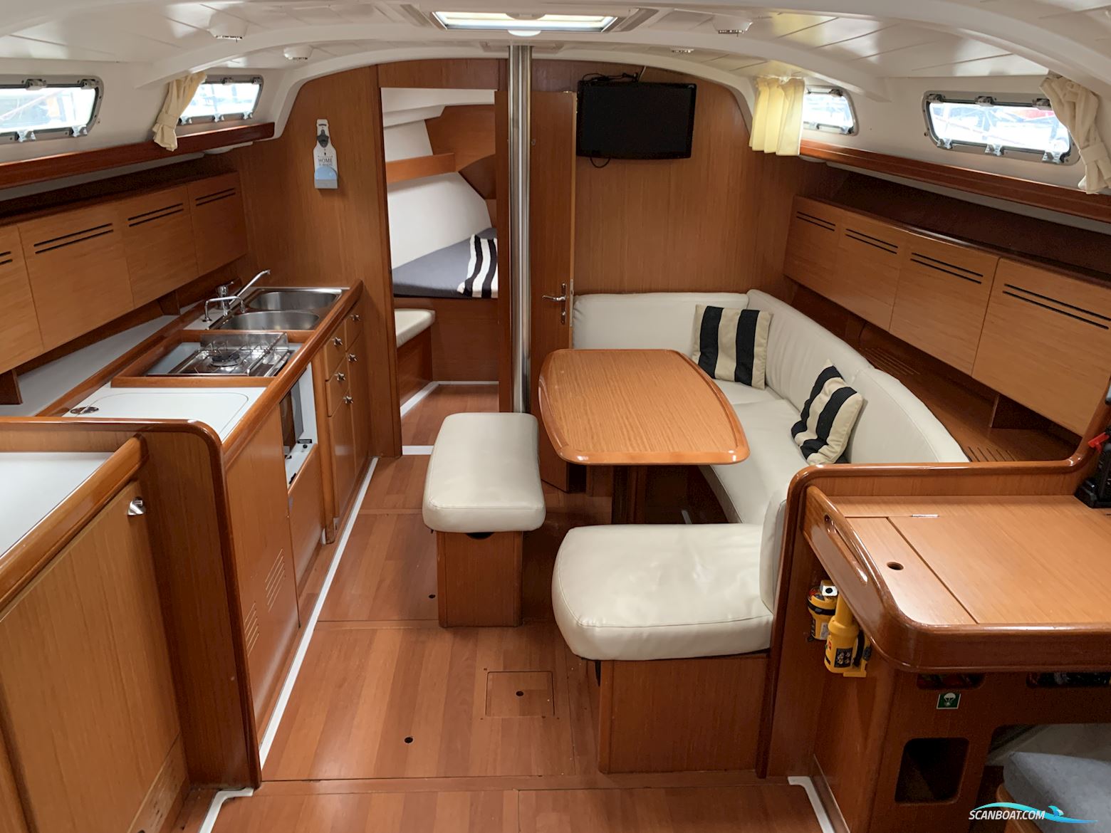 Beneteau Cyclades 43