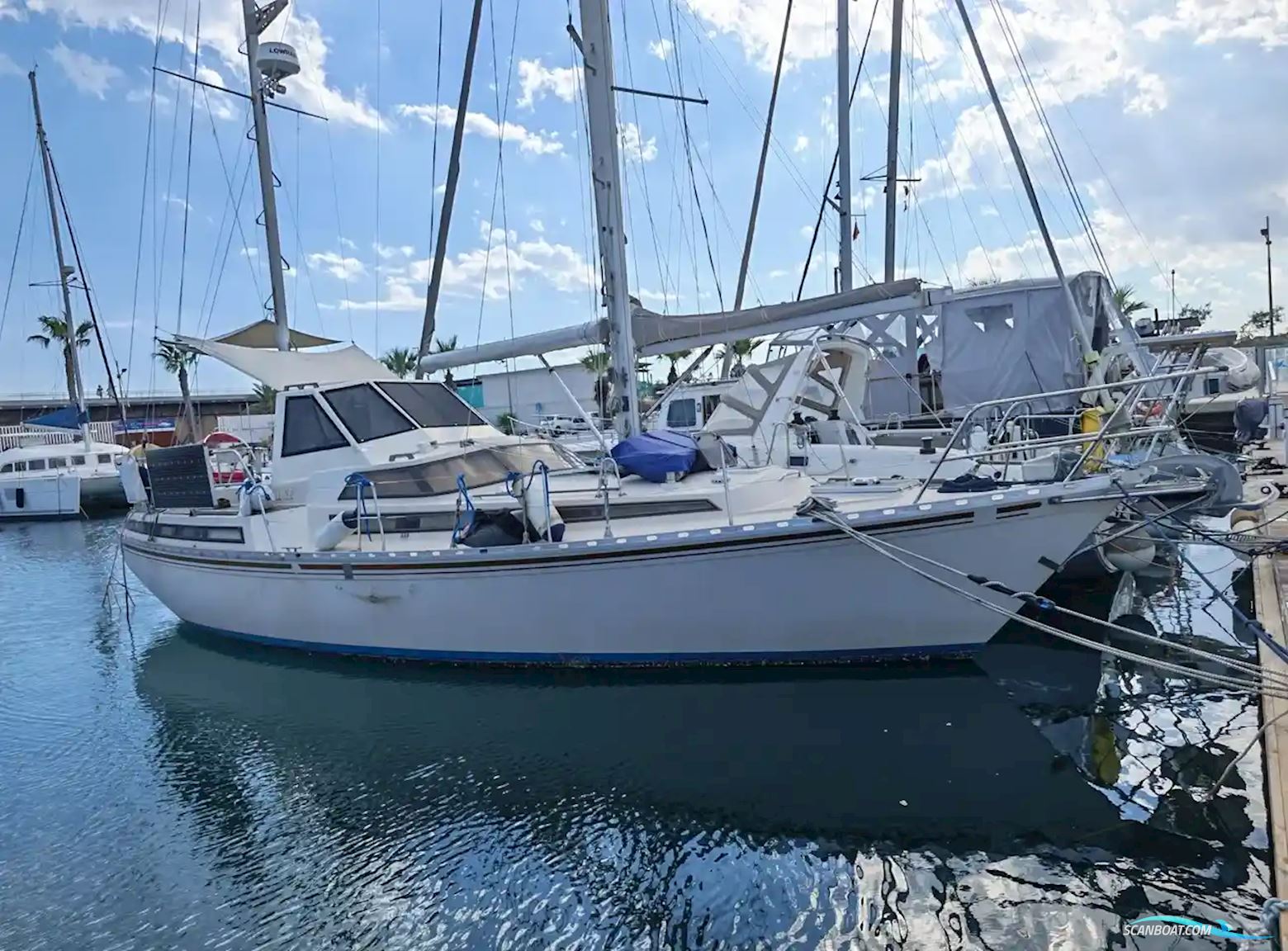 Beneteau Evasion 37 Sejlbåd 1976, med Perkin motor, Spanien