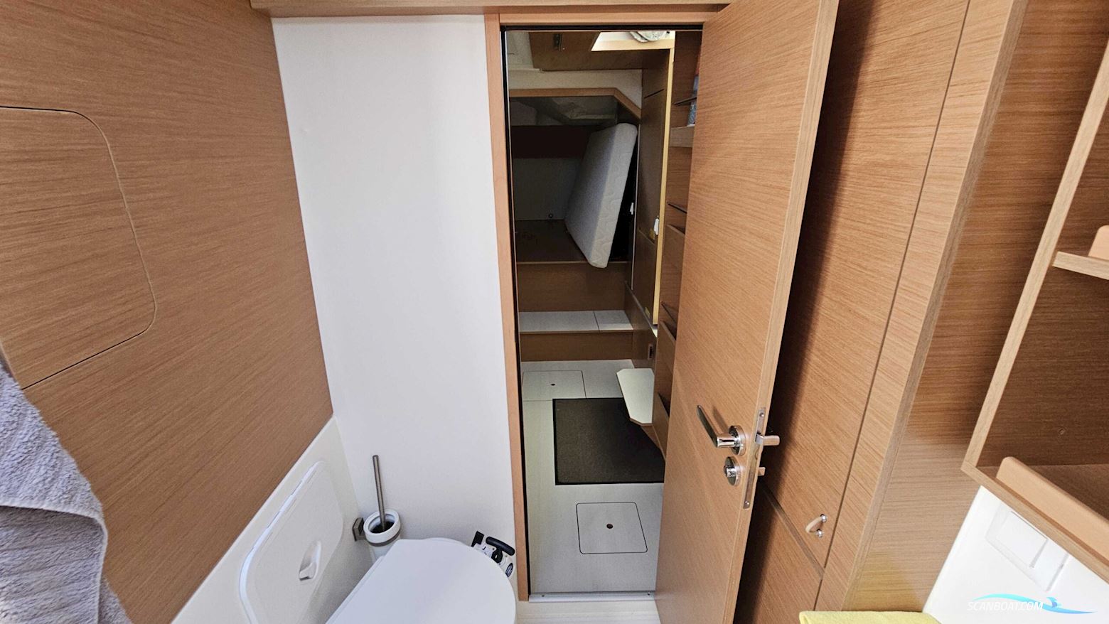 Beneteau Excess 11