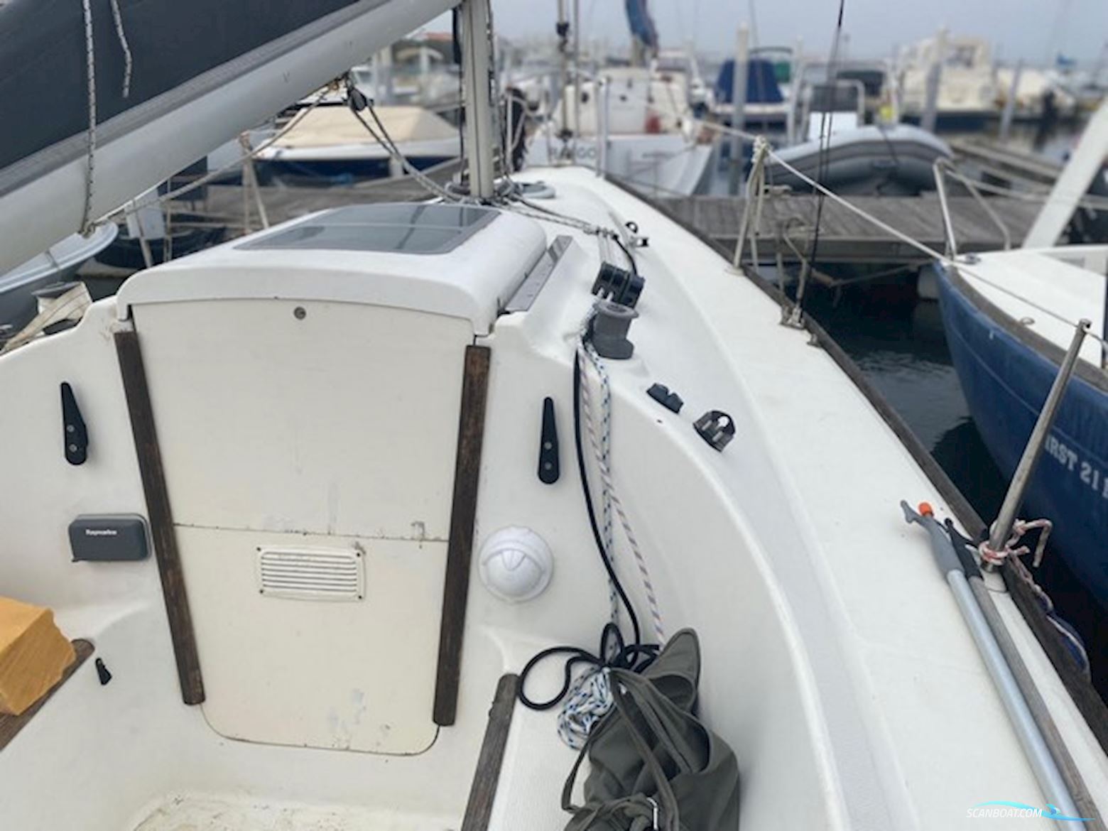 Beneteau First 210