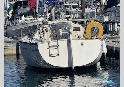 Beneteau First 25 Sejlbåd 1983, med Mercury motor, England