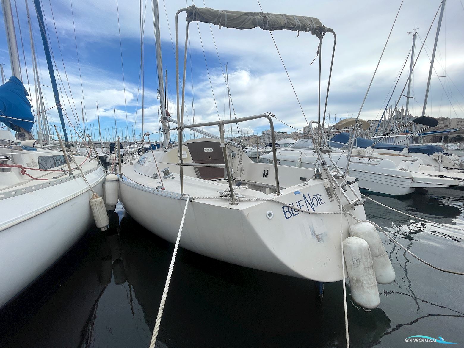 Beneteau First 28 Sejlbåd 1982, med Nanni motor, Frankrig