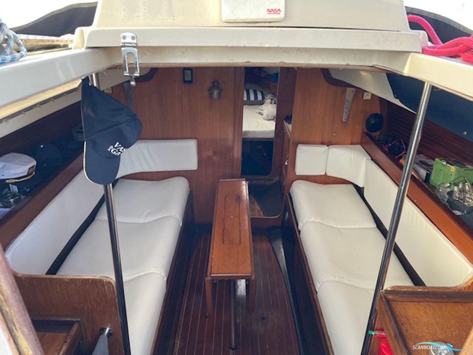 Beneteau First 30