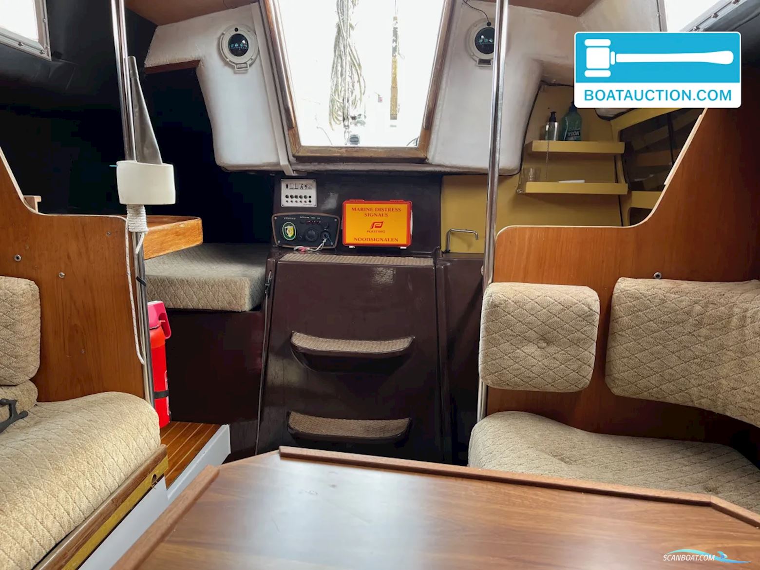 Beneteau First 30