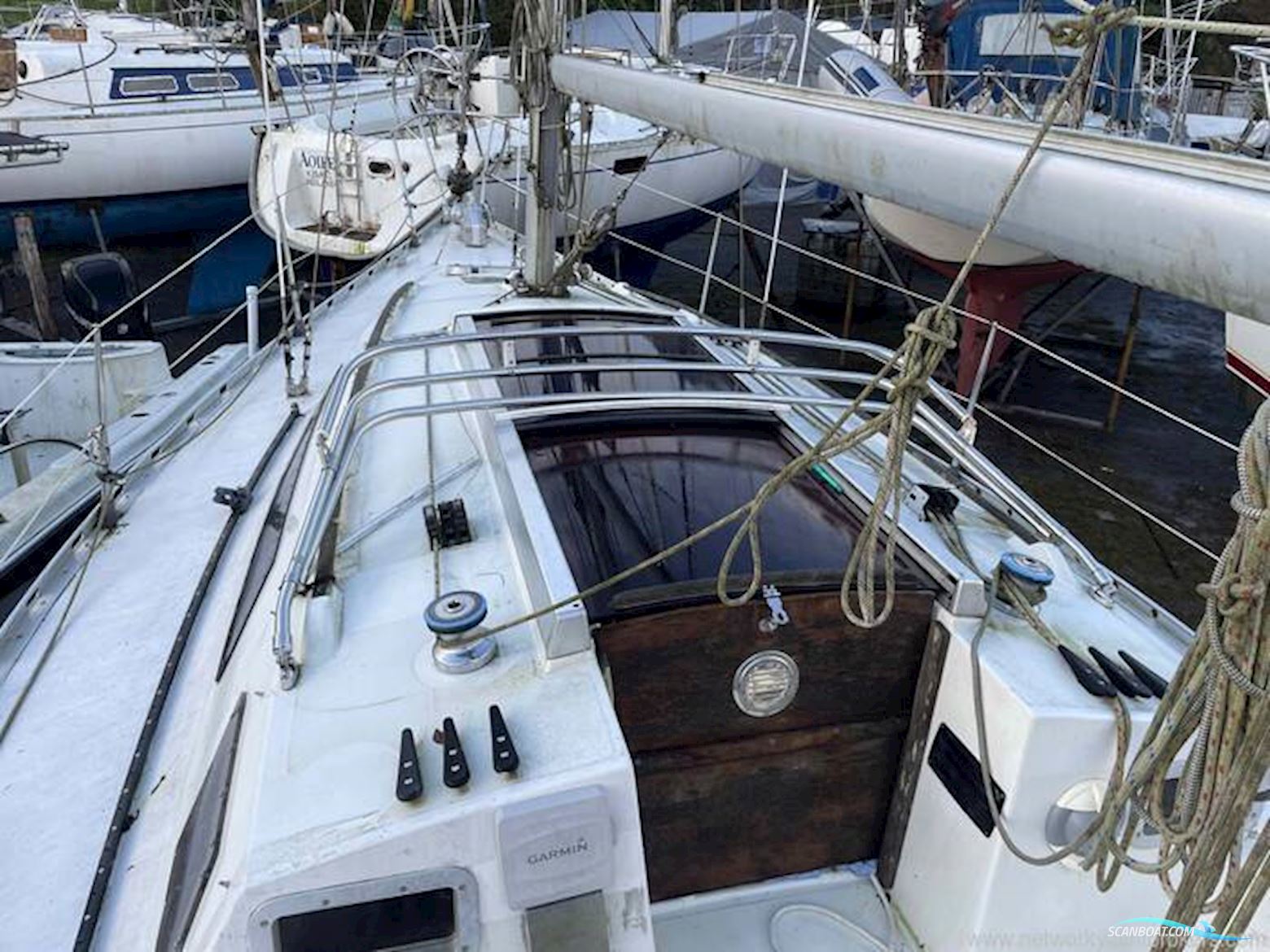 Beneteau First 305