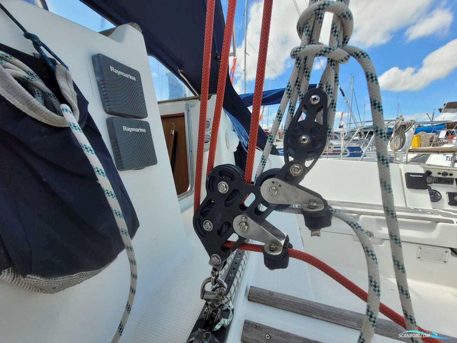 Beneteau First 310