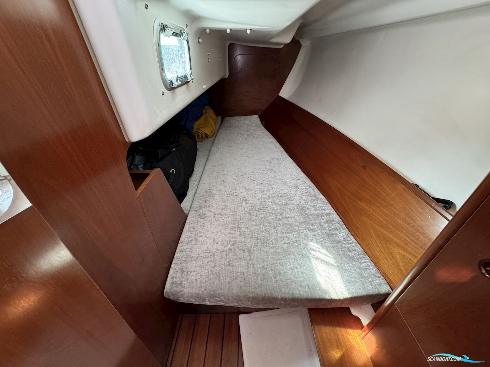 Beneteau First 31.7