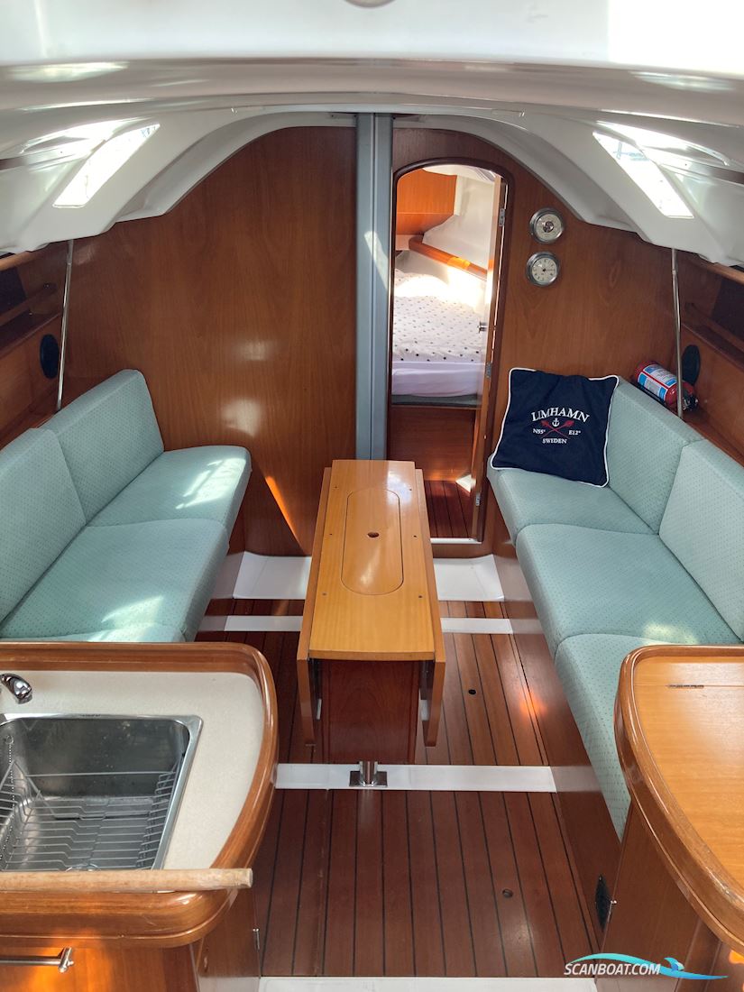 Beneteau First 33.7