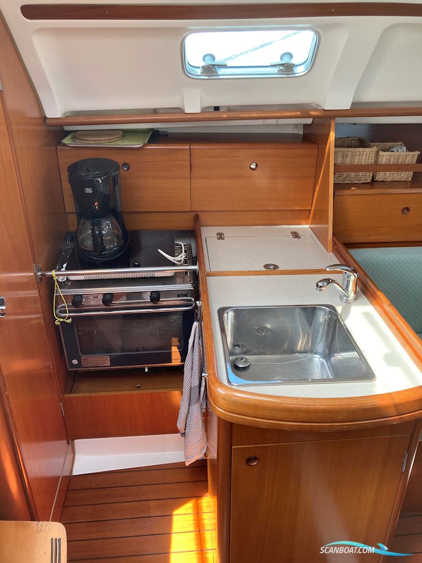 Beneteau First 33.7
