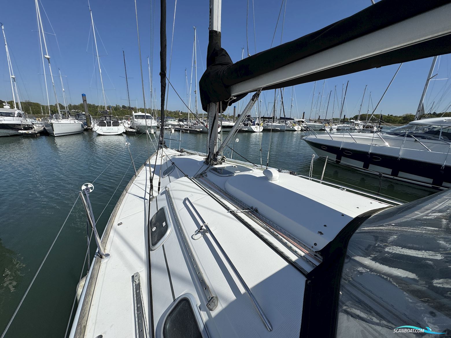 Beneteau First 33.7