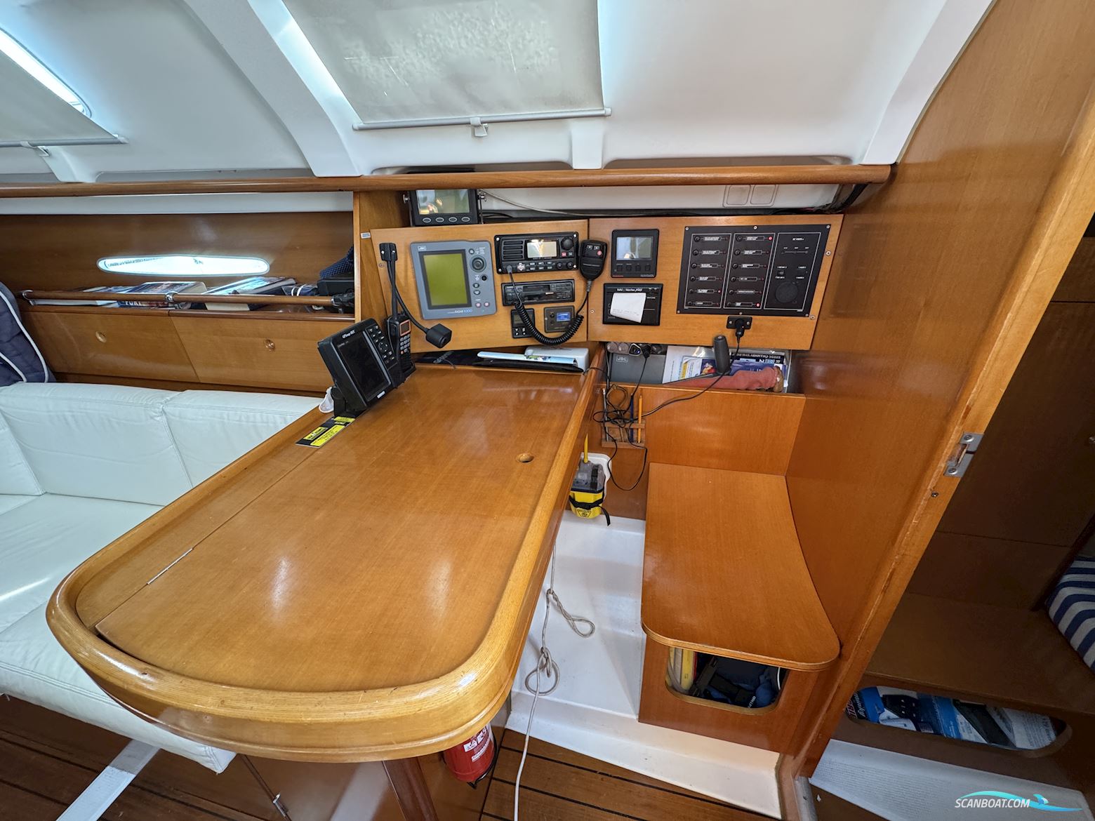 Beneteau First 33.7