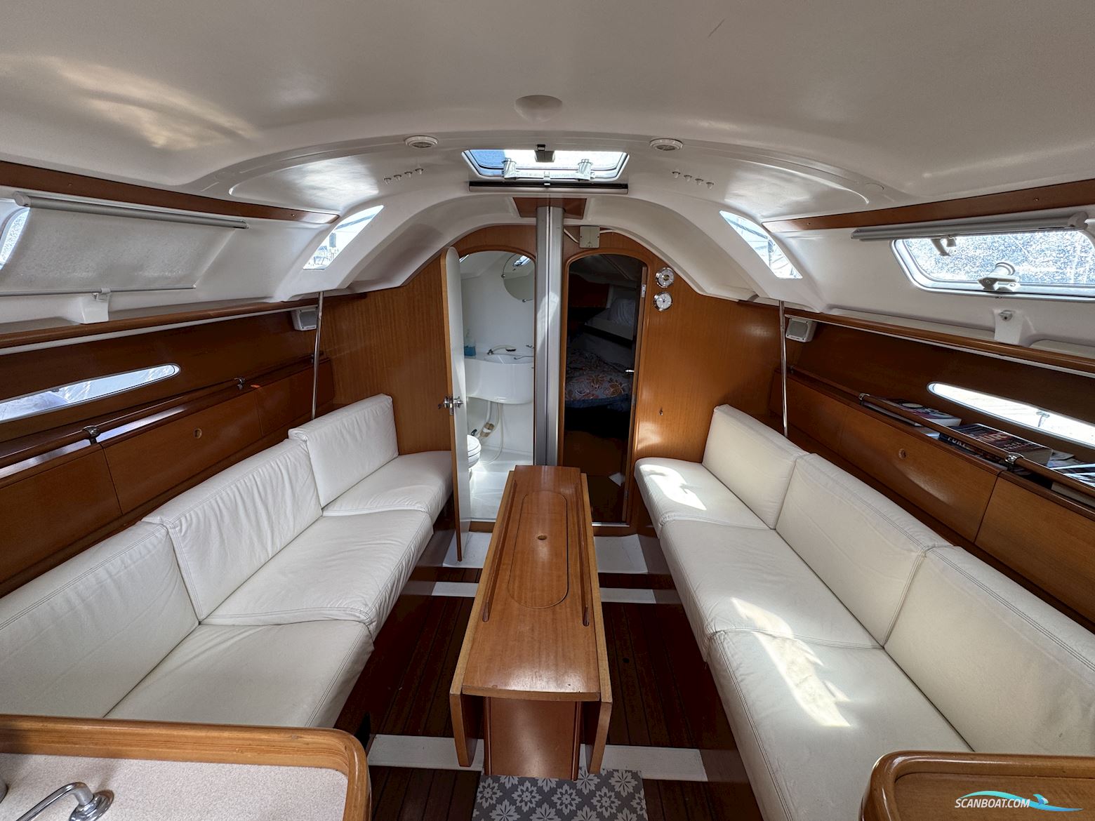 Beneteau First 33.7