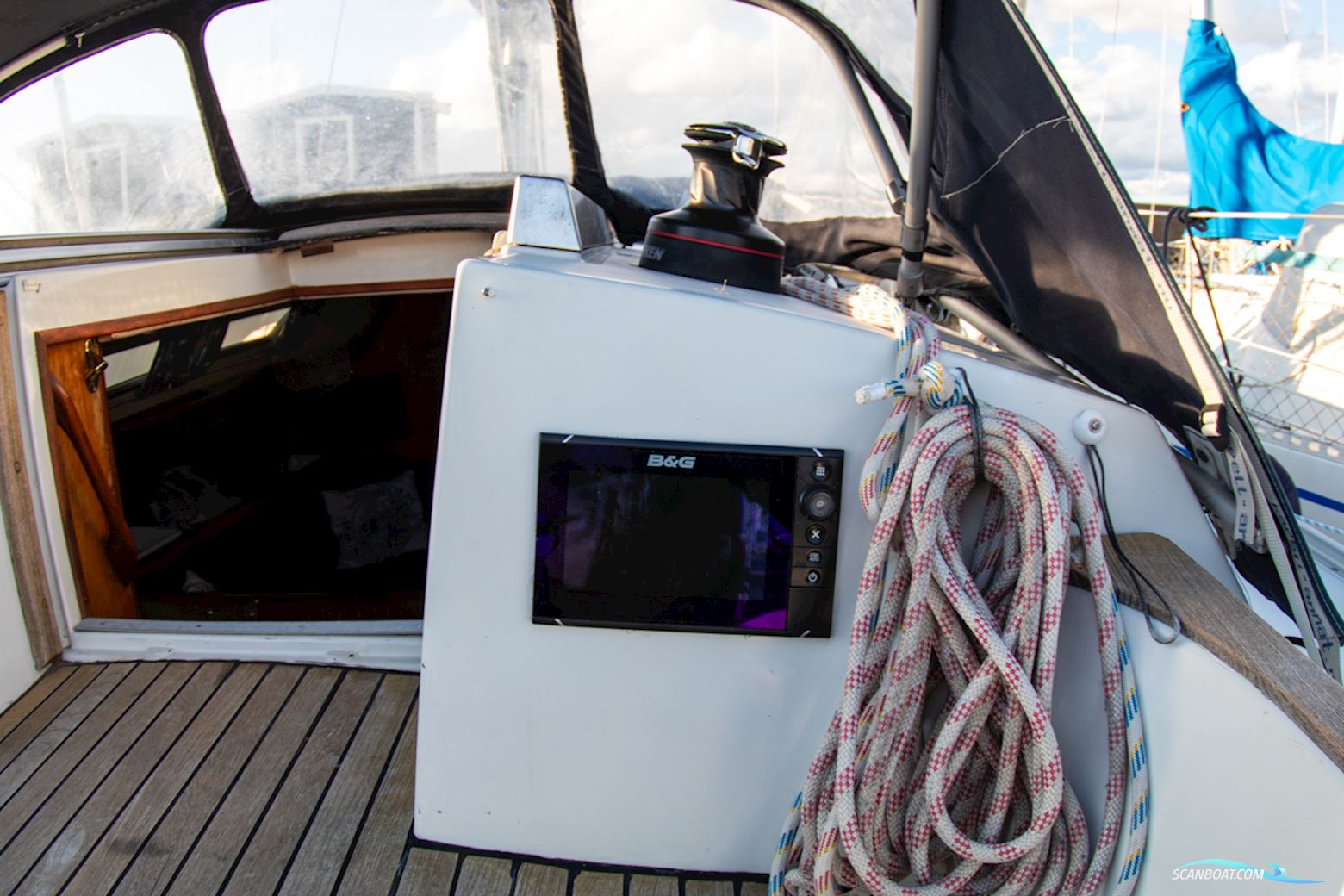 Beneteau First 345