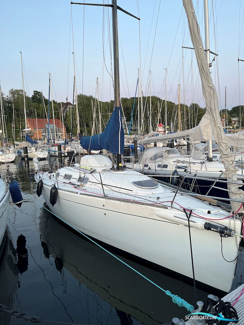 Beneteau First 34.7
