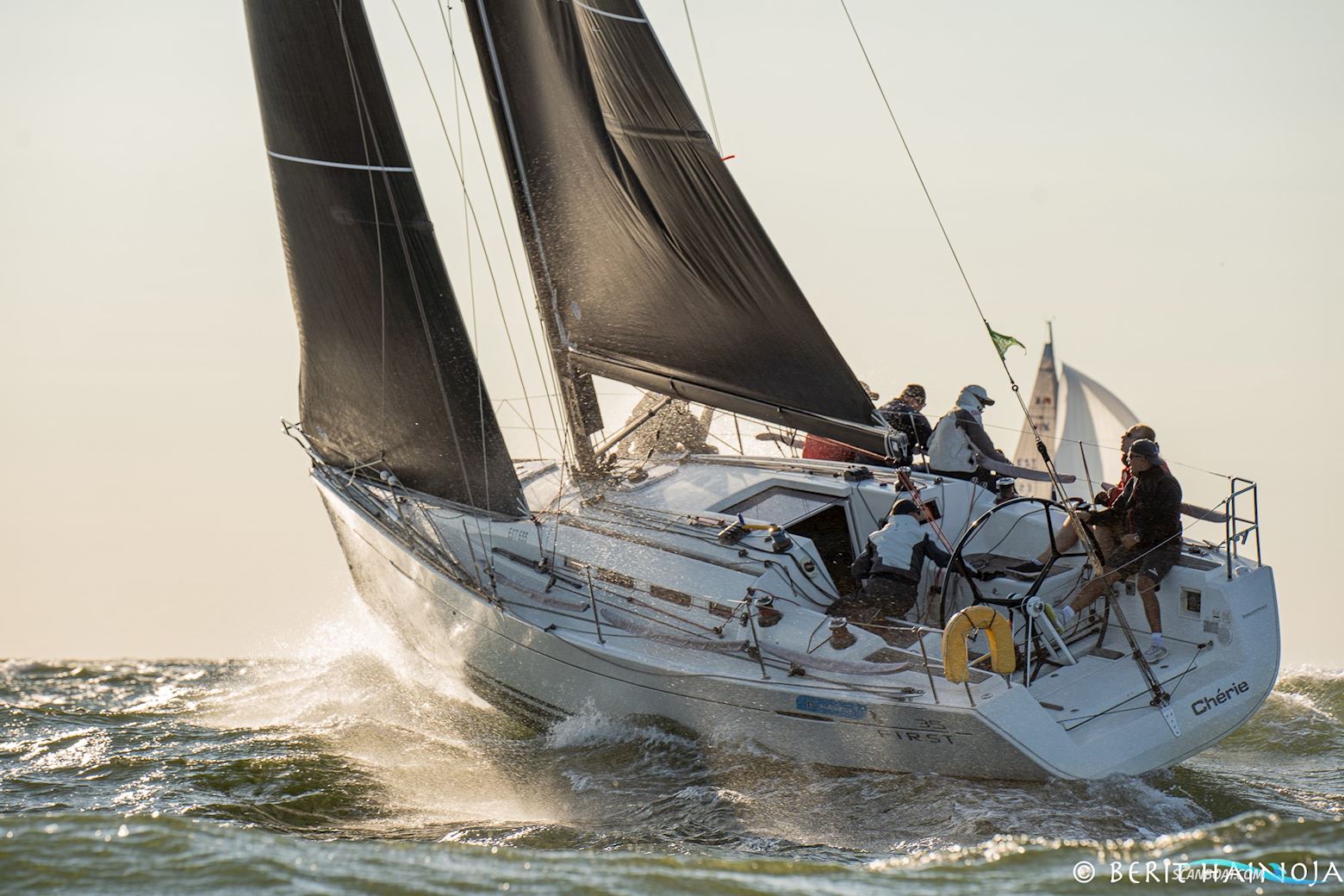 Beneteau First 35