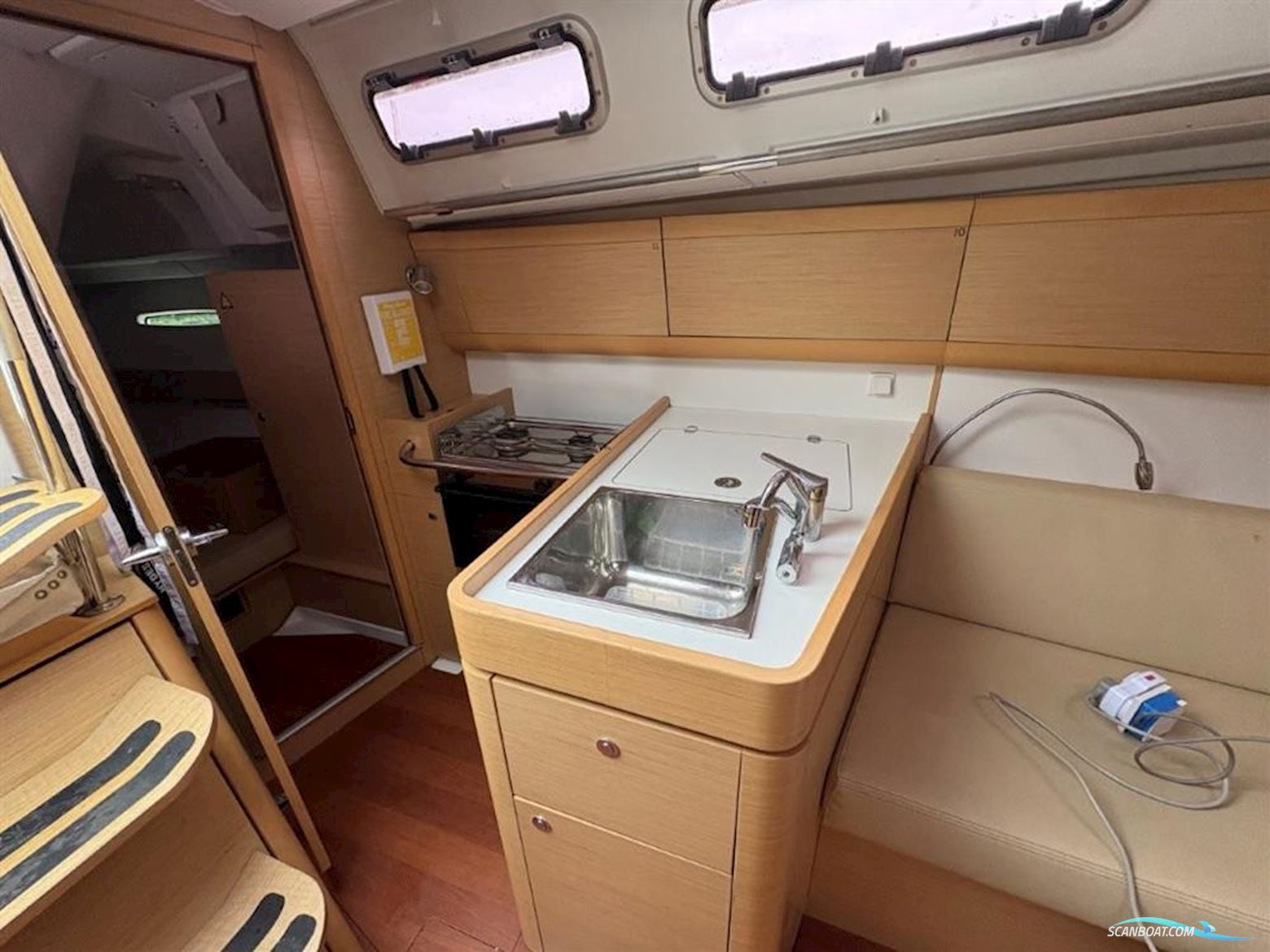 Beneteau First 35