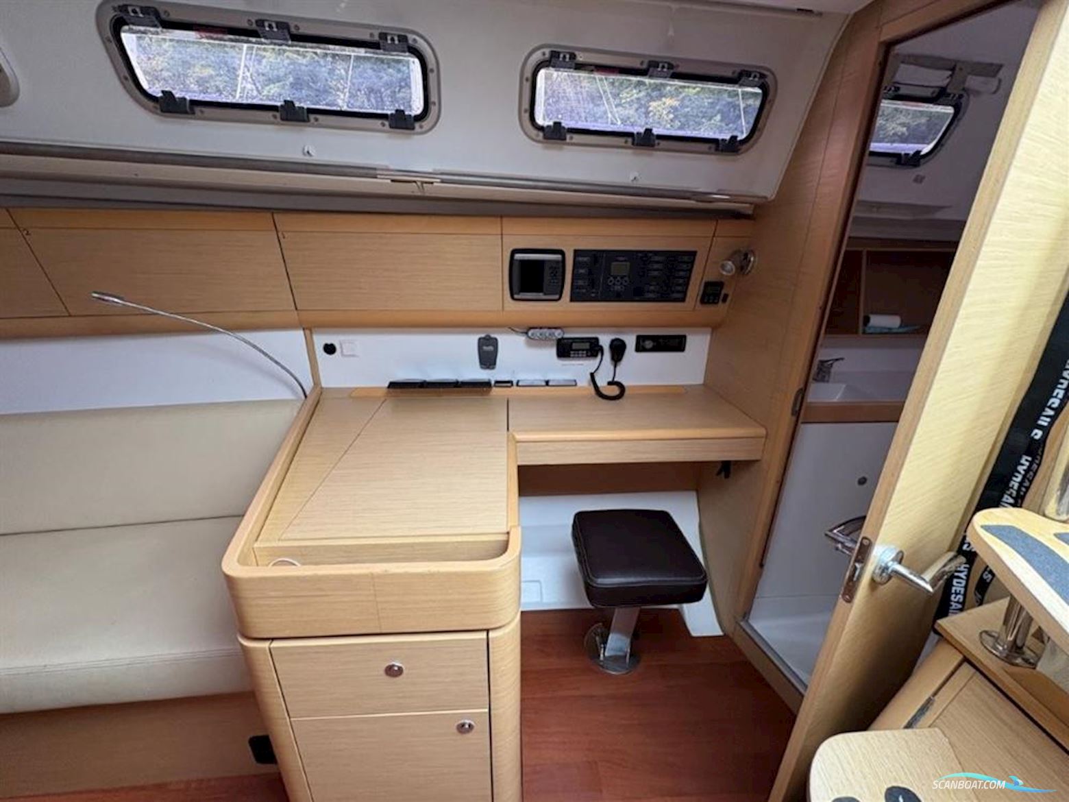 Beneteau First 35